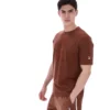 Camiseta Pepe color capuchino con logotipo flocado