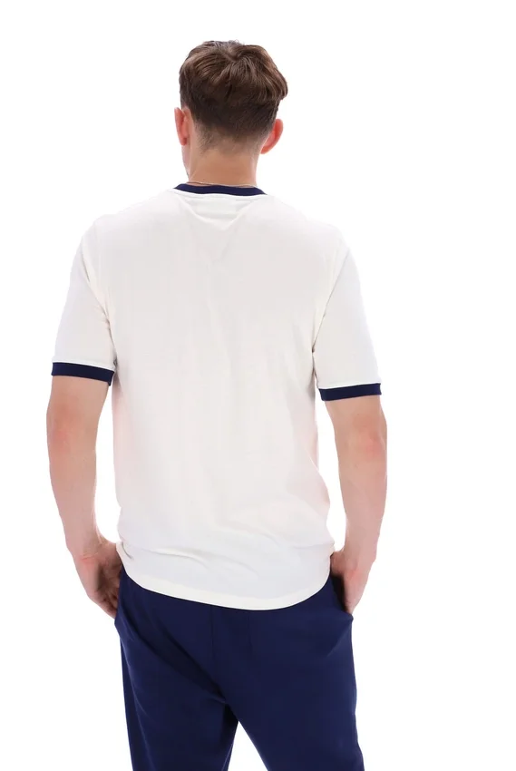 Camiseta Ringer Marconi Essential en color Gardenia