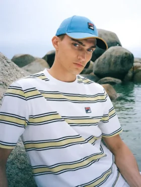 Camiseta Sanders con rayas teñidas en hilo