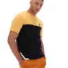 Camiseta Tiebreaker con bloques de color de Oak Buff