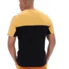 Camiseta Tiebreaker con bloques de color de Oak Buff