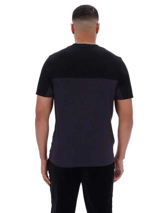 Camiseta Tiebreaker en bloques de color negra