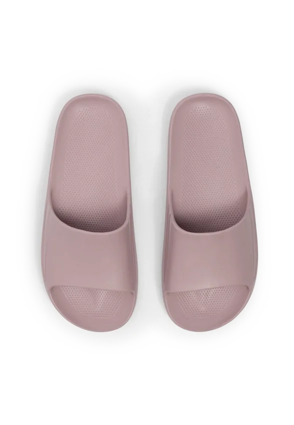 Chanclas para mujer Off-Court en malva pálido