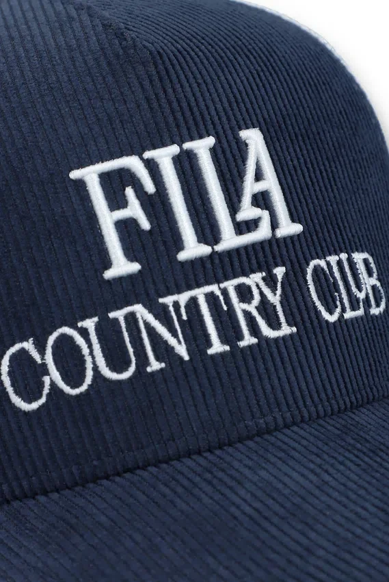 Gorra Cody de pana con parte trasera de malla y diseño bordado de Fila en azul marino