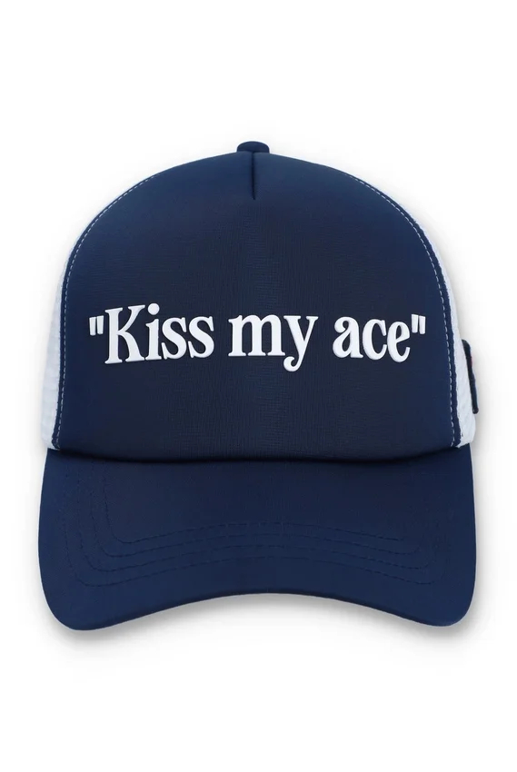 Gorra Fila Navy Wells Slogan de neopreno con parte trasera de malla