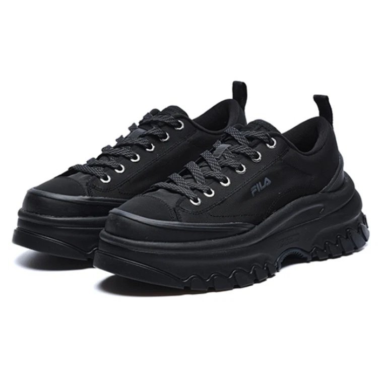 Lava «Triple Black»