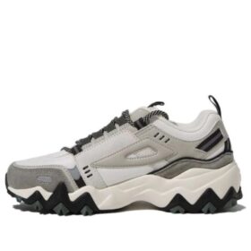 Oakmont TR V2 «Blanco, gris, negro»