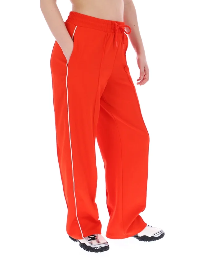 Pantalón deportivo de pierna ancha Marina en color granadina
