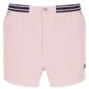 Pantalones cortos de felpa con rayas y bolsillos High Tide en rosa pálido