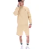 Pantalones cortos de felpa Vico en beige clásico