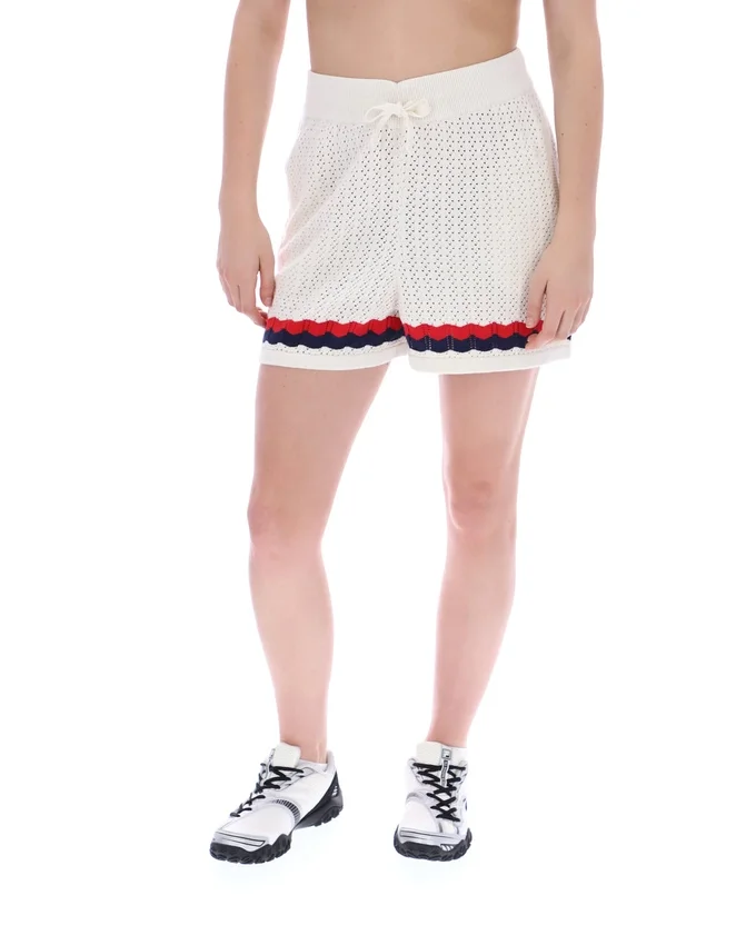 Pantalones cortos de punto fino con efecto de ganchillo