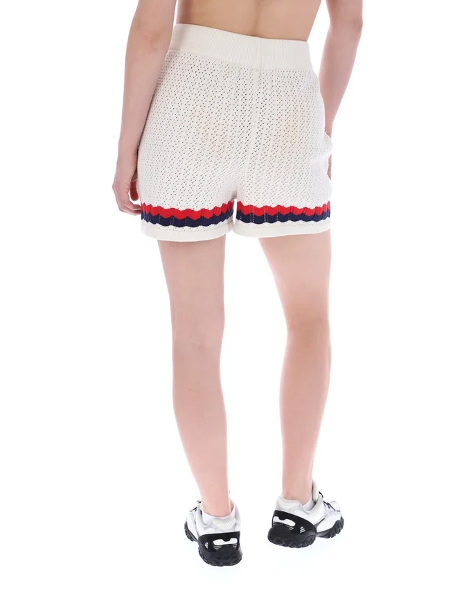 Pantalones cortos de punto fino con efecto de ganchillo