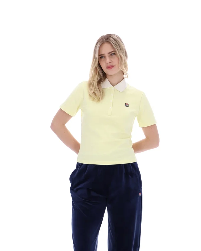 Polo Juno Fitted Iconic en amarillo cera