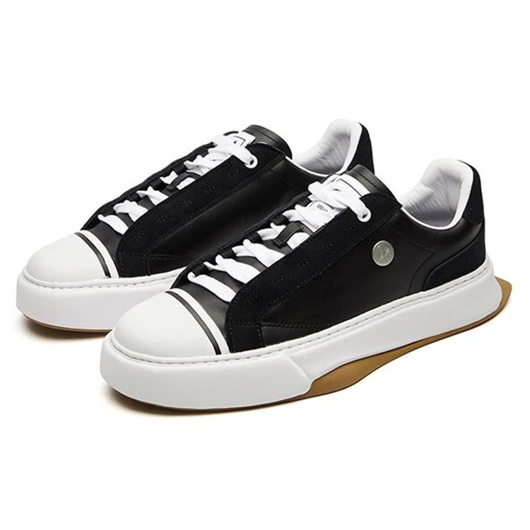 Zapatillas bajas Mihara x Fila en negro