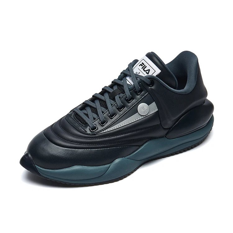 Zapatillas bajas Mihara x Fila FM-6, color negro