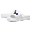 Zapatillas blancas de suela gruesa
