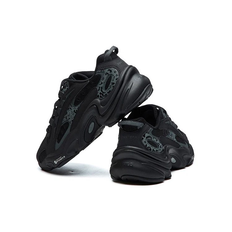 Zapatillas de correr de caña baja con estampado de leopardo en negro/verde