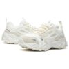 Zapatillas de correr de caña baja Oakmont, color beige