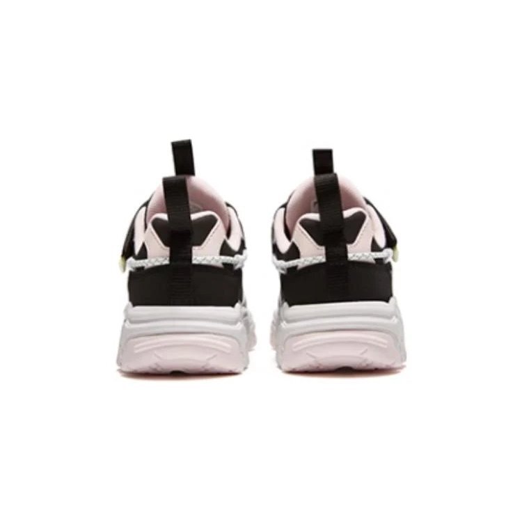 Zapatillas de correr informales «Blanco, negro y rosa»