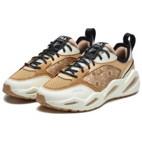 Zapatillas deportivas «Beige y blanco»