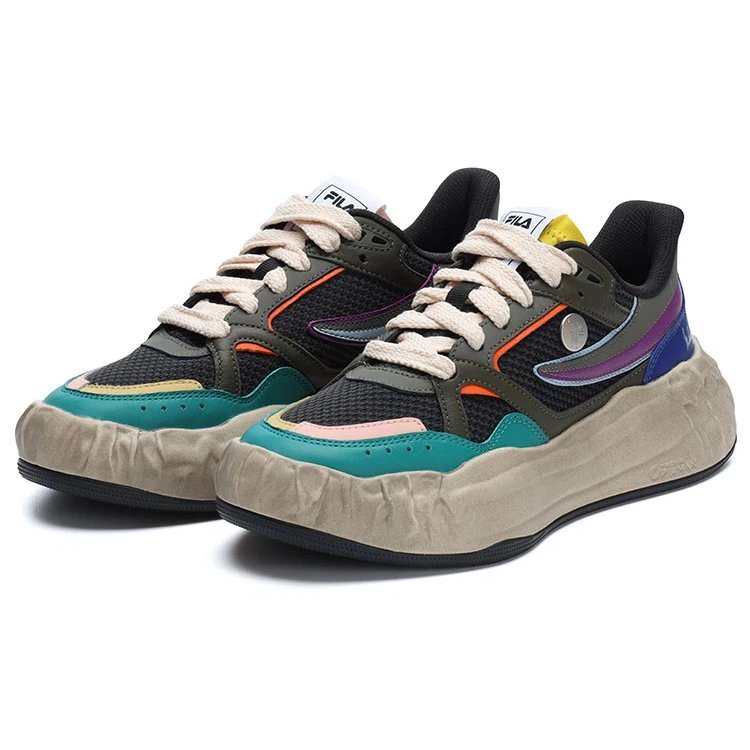 Zapatillas Fila x MIHARA YASUHIRO «Negro, gris y morado»