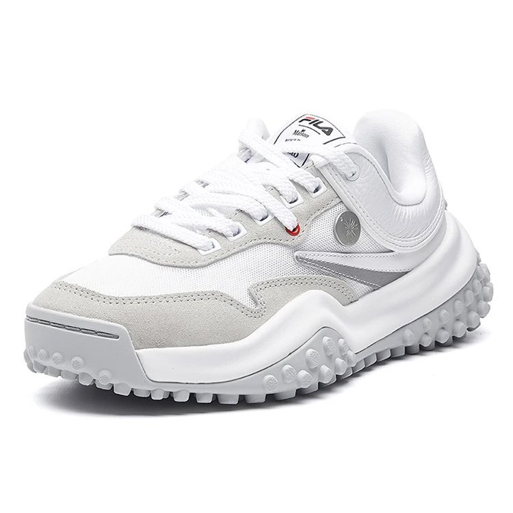 Zapatillas Mihara x Fila T1 con lunares, blanco/gris