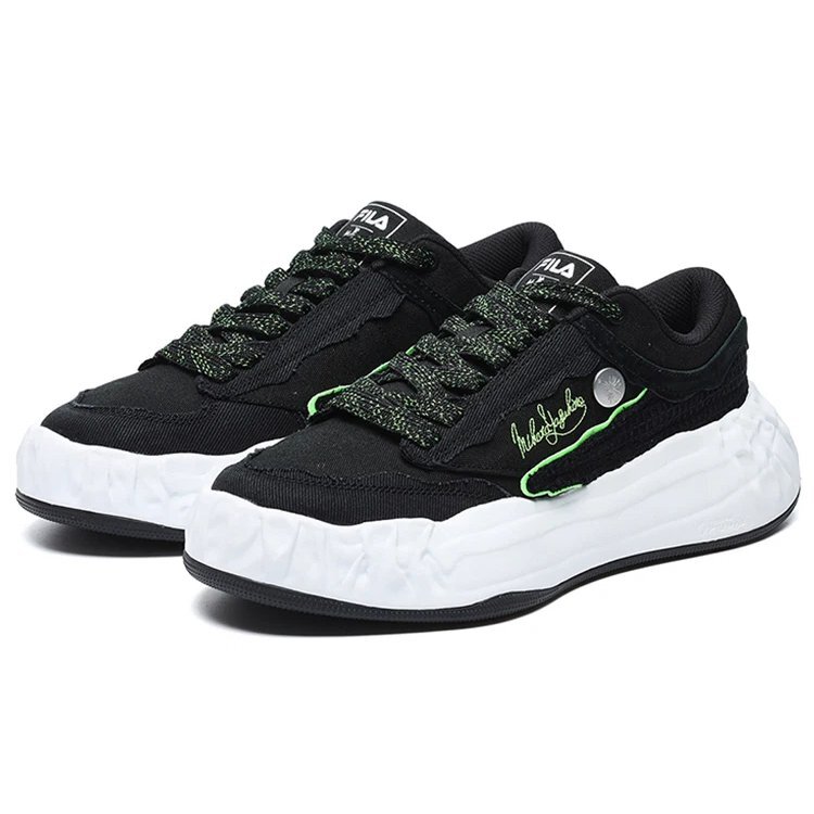 Zapatos de lona FM-15 x Mihara «Negro Blanco»