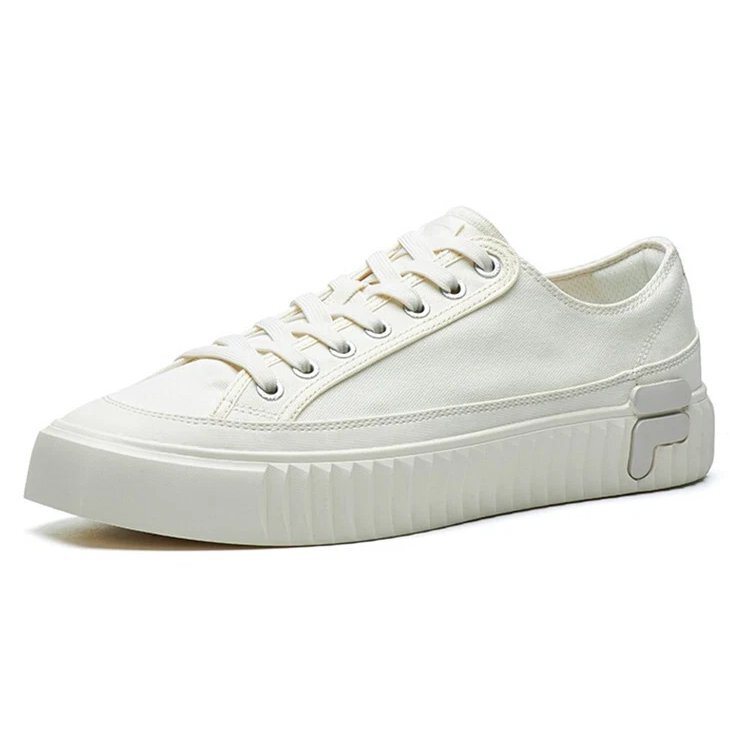 Zapatos de lona Gear, blancos