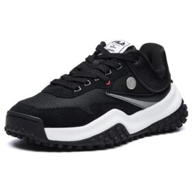 Zapatos Mihara x Fila T1 con lunares, color negro